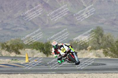 media/Jan-15-2026-Racers Edge (Thu) [[dfebeb70ab]]/2-A Group/Session 5 (Turn 5)/